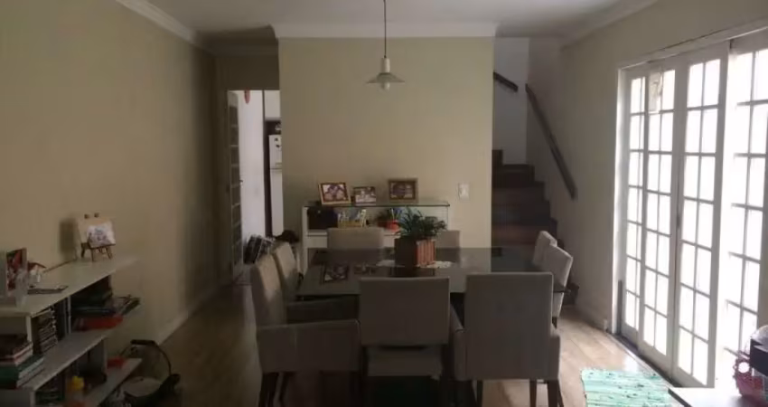 Sobrado no Jardim Maria Rosa ? 150m², 3 Dormitórios e Lazer Completo Código: FL12