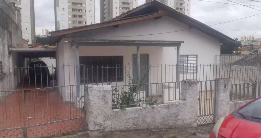 Casa com 3 quartos para alugar na Rua das Academias, 43, Vila Universitária, São Paulo