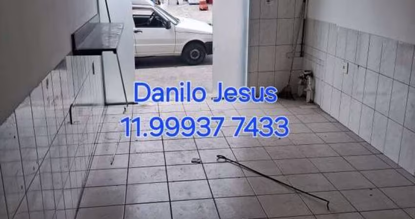 Salão comercial 80m² com mesanino.