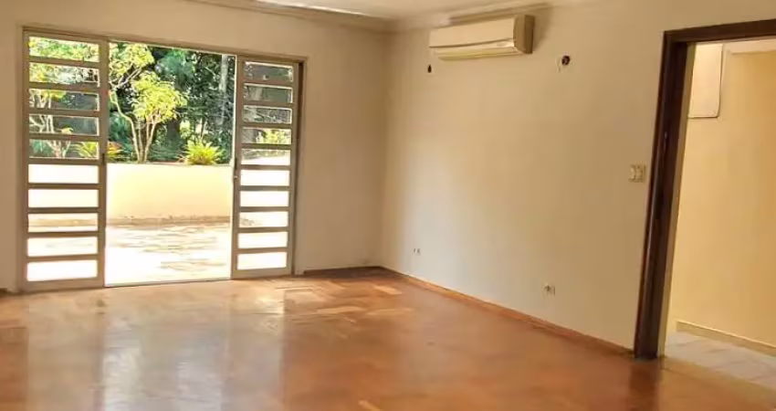 Sobrado 3 quartos 1 suíte 2 vagas no Butantã