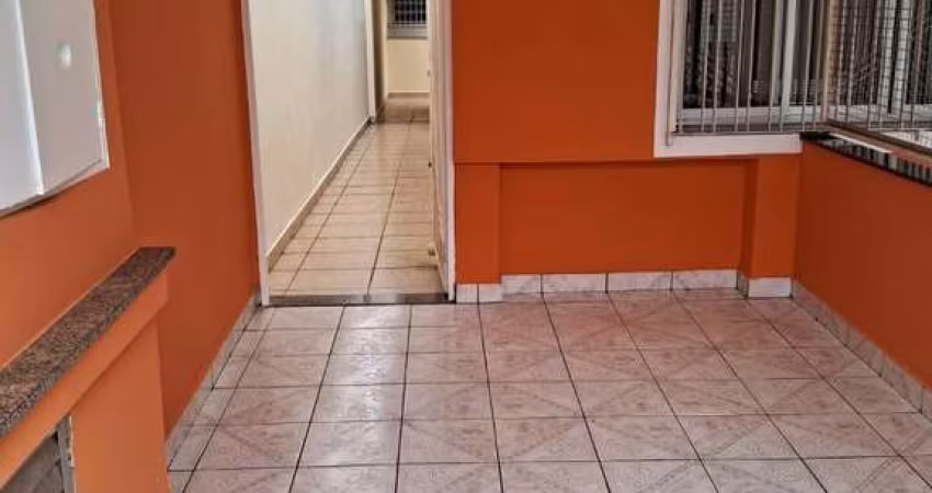 CASA TERREA COM 1 DORMITORIO FL26