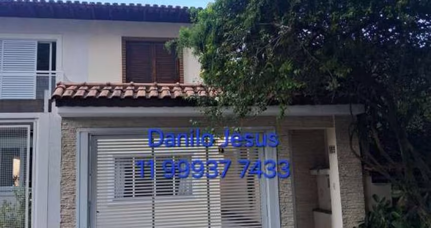 Casa com 3 dormitórios sendo 1 suíte, 1 vaga. FL51