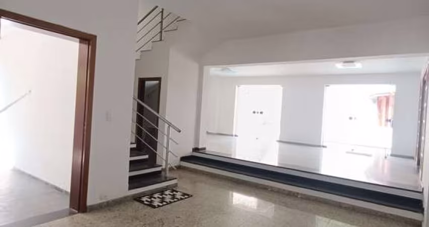 LINDA CASA COM PISCINA! FL 31