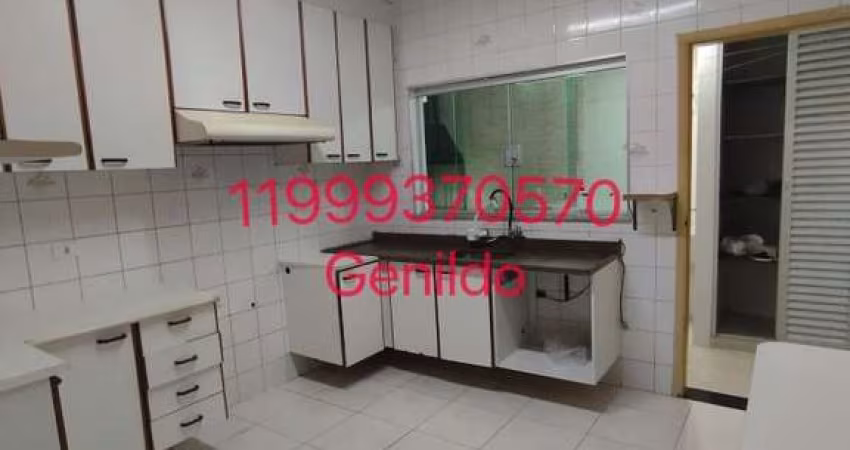 CASA COM 3 QUARTOS 1 SUITE 2 VAGAS ARMÁRIOS PLANEJADOS ESCRITÓRIO CHURRAS FÁCIL ACESSO AO METRO FL55