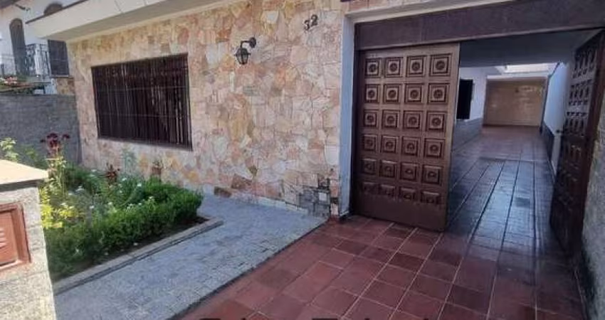 Casa mobiliada de  3 quartos, 4 vagas  - FL35