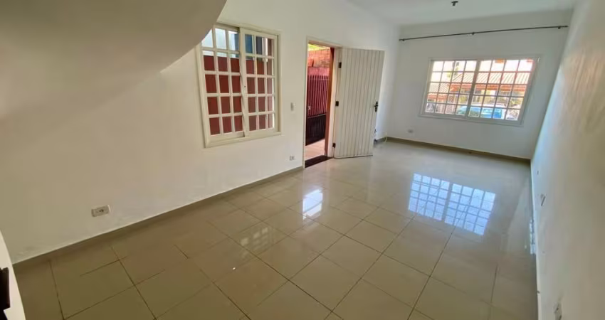 Casa em condomínio fechado no Jardim Bonfiglioli 3 Quartos 1 suíte 2 vagas FL13