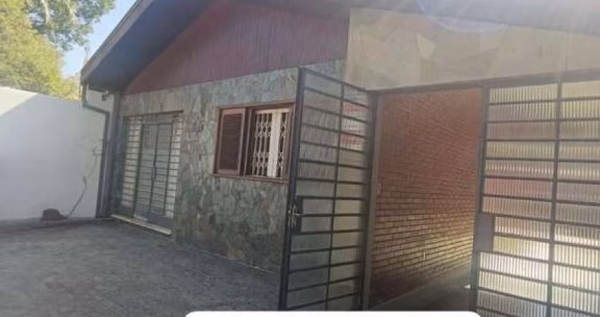 CASA TERREA ÓTIMA LOCALIZAÇÃO FL 31