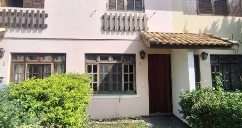 CASA EM CONDOMINIO COM 2 DORMITORIOS FL26