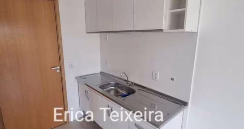 Kitnet quarto cozinha e varanda - FL35