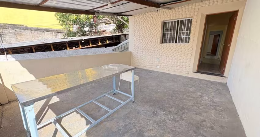 Casa para alugar Jd Claudia - 2 quartos e edícula. FL56