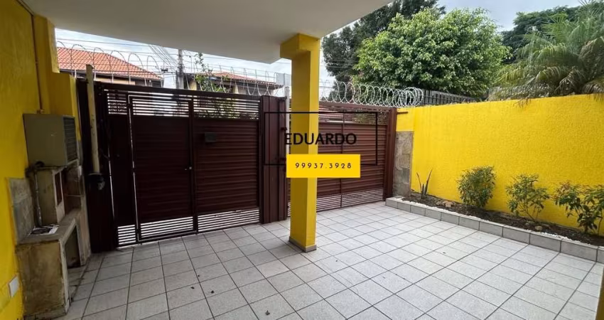 CASA TERREA GRANDE COM EDICULA ( 3 VAGAS ) FI37