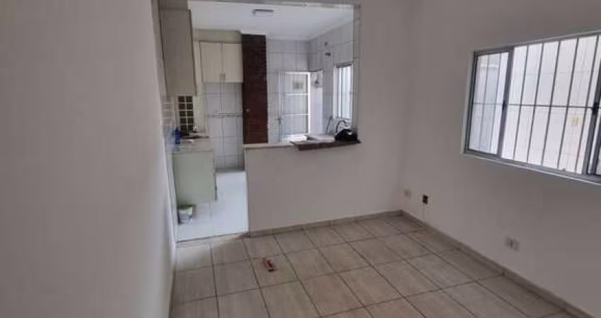 Sobrado com 1 Quarto e 1 banheiro para Alugar, 55 m² por R$ 1.800/Mês - FL59