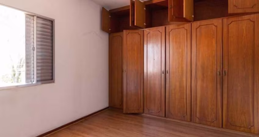 Casa com 3 quartos para alugar na Avenida Marechal Fiuza de Castro, 430, Jardim Pinheiros, São Paulo