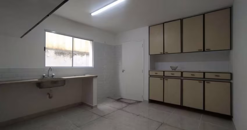 EXCELENTE SOBRADO 100 m² 03 QUARTOS, 02 WC , 02 VAGAS DE GARAGENS FL38