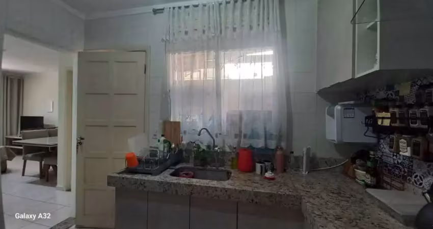 Venda sobrado 170m²  butanta 03 quartos 01(suíte) e duas gagas de garagens - fl38