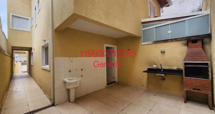 CASA 3 QUARTOS SENDO 3 SUITES 4 VAGAS 4 BANHEIROS  FÁCIL ACESSO AO METRO  ACEITA PET FL55