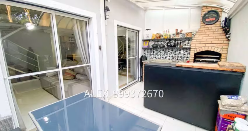 Casa em condomínio fechado com 3 quartos à venda na Avenida Diogo Gomes Carneiro, 500, Butantã, São Paulo