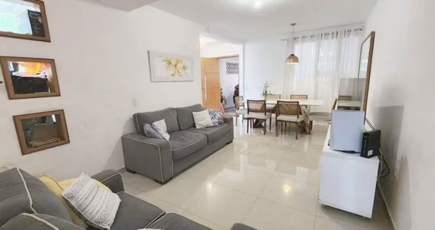 Casa em condomínio fechado com 2 quartos para alugar na Rua Stéfano Maderno, Jardim Santos Dumont, São Paulo