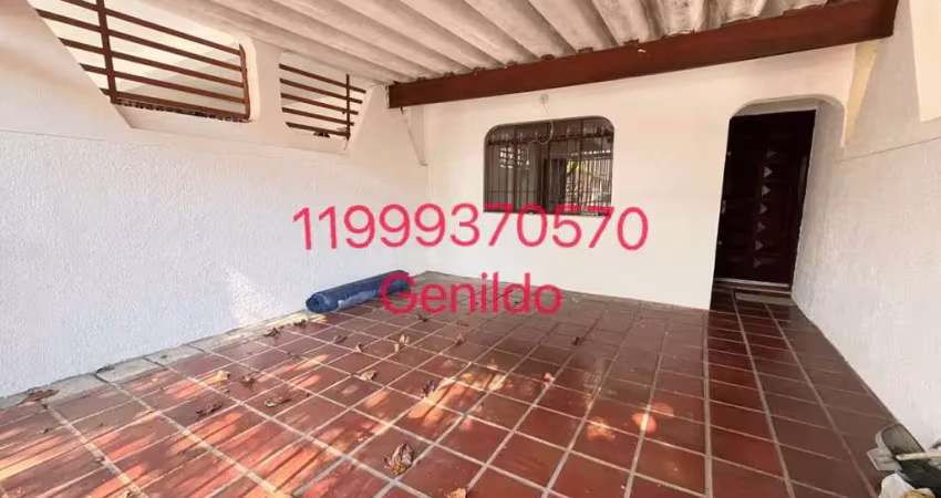 Sobrado com 2 quartos, 1 vaga ,1 banheiro, fácil  acesso ao metro, aceita pet, fl55