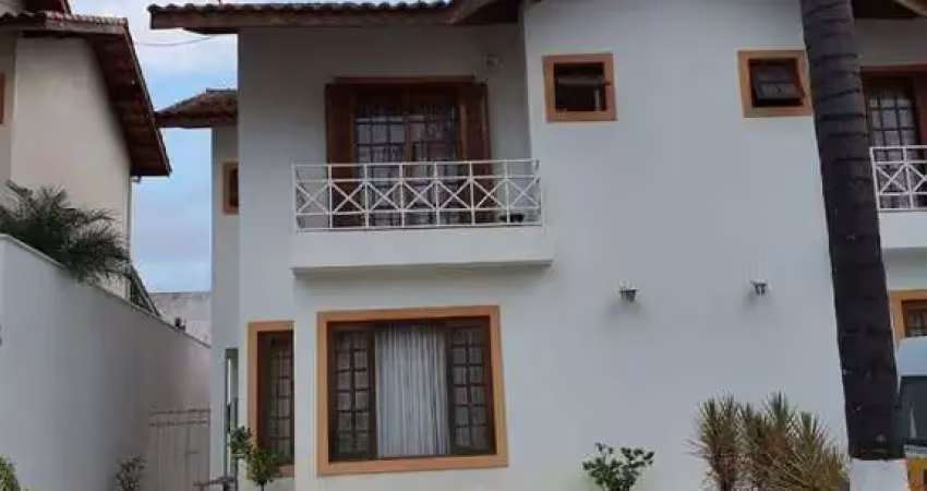 Casa de condomínio com 3 quartos - jardim da gloria - cotia - fl63