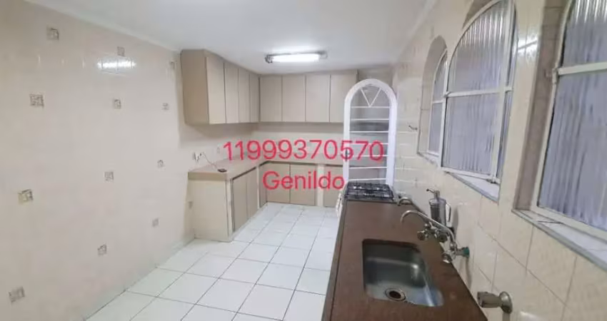 Casa terreá com 2 quartos 2 suites 1 vaga armários planejados aceita pet fl55