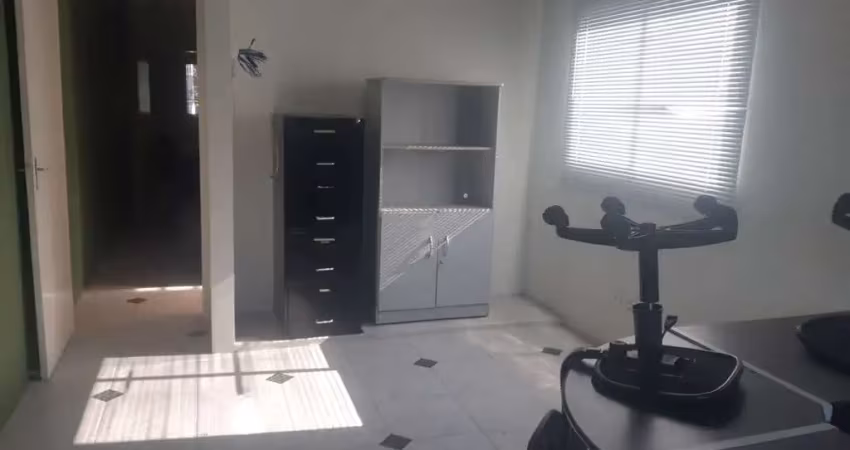 Casa com 3 quartos e 2 banheiros para alugar, 160 m² por r$ 4.500/mês - fl59