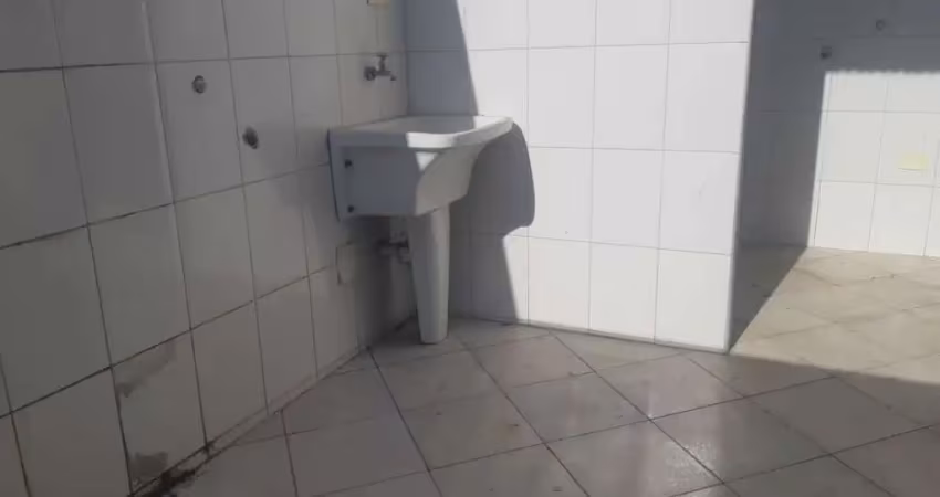 Casa em condomínio fechado com 2 quartos para alugar na Rua Plínio Salgado, 2147483647, Jardim Peri Peri, São Paulo