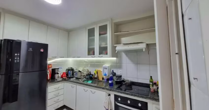 Venda sobrado 140m² 02 quartos sendo uma suíte e 03 vagas de garagens fl38