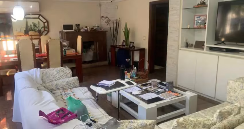 Sobrado no butanta 4 suites 4 vagas , sala ampla 4 pavimentos