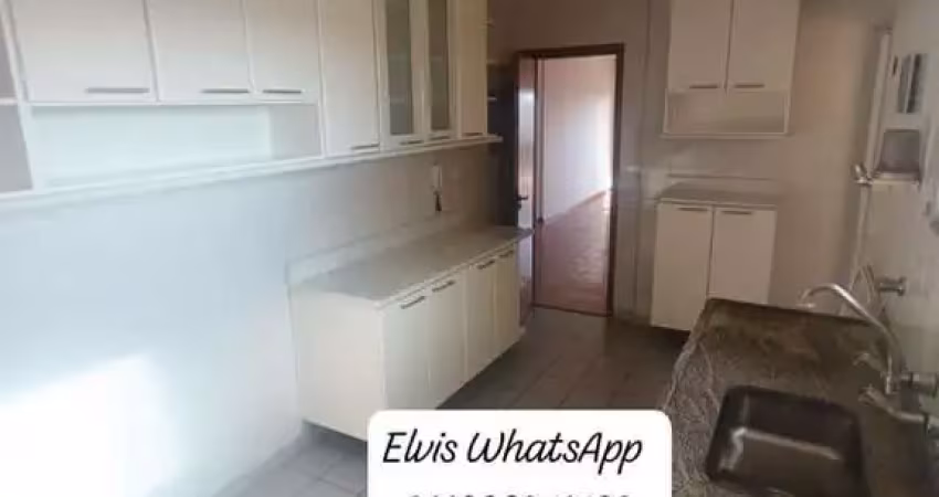 Apartamento com 3 quartos para alugar na Avenida Otacílio Tomanik, Vila Polopoli, São Paulo