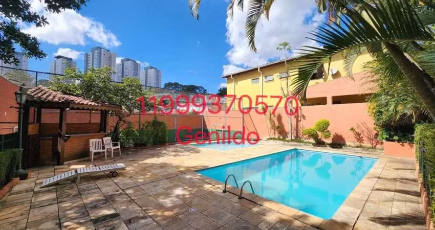 Sobrado em condomínio com 3 quartos 1 suite 2 vagas  3 banheiros portaria 24 horas quadra fl55