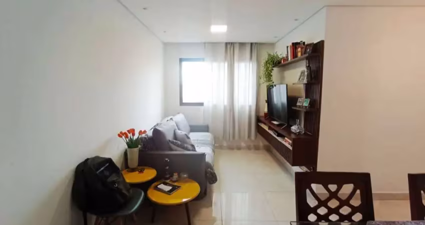 Apartamento com 3 quartos para alugar na Avenida Marechal Fiuza de Castro, 435, Jardim Pinheiros, São Paulo