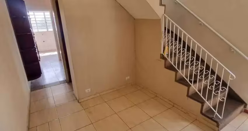 Casa em condomínio fechado com 3 quartos para alugar na Rua Professora Ana Maria Lélis da Silva, 228, Rio Pequeno, São Paulo