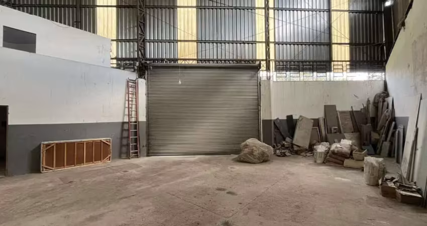 Barracão / Galpão / Depósito com 1 sala para alugar na Avenida Austrália, Jardim Mimas, Embu das Artes