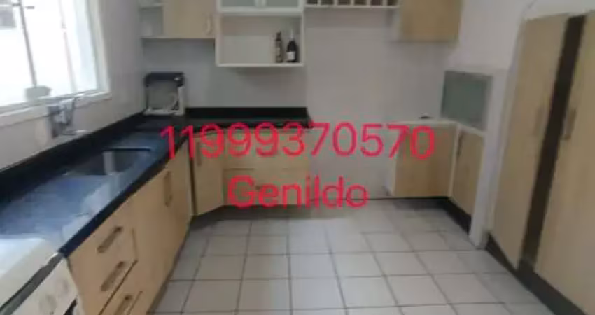 Sobrado em condomínio com 3 quartos, 2 vagas, 2 banheiros quintal próximo do shopping da grana  fl55