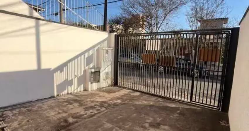 Casa em condomínio fechado com 2 quartos para alugar na Rua Luís Ferreira de Barros, 88, Vila Universitária, São Paulo