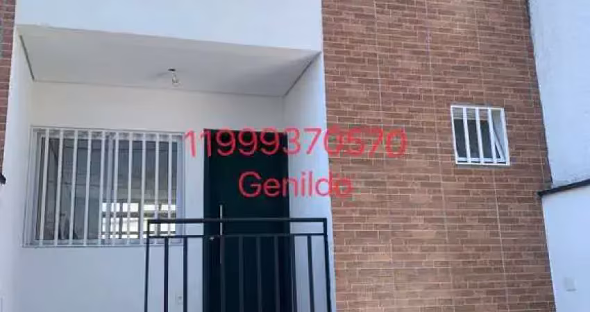 Sobrado novo com 2 quartos sendo 2 suites, 2 vagas, quintal, sacada, fácil acesso ao metro fl55