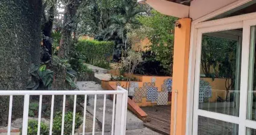 Sobrado em condomínio. 3 dorms suite 2 vagas excelente preço