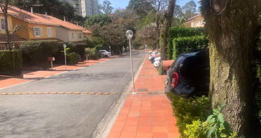 Casa em condômino excelente localização 3 dorms suite 2 vagas