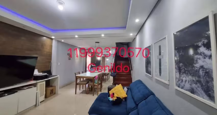 Sobrado com 2 quartos 1 suite 1 vaga com portão eletrônico armários planejados na cozinha  fl55