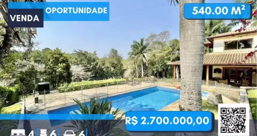 Casa na fazendinha com 540,00 m² - 4 suítes, lareira, varanda gourmet, piscina