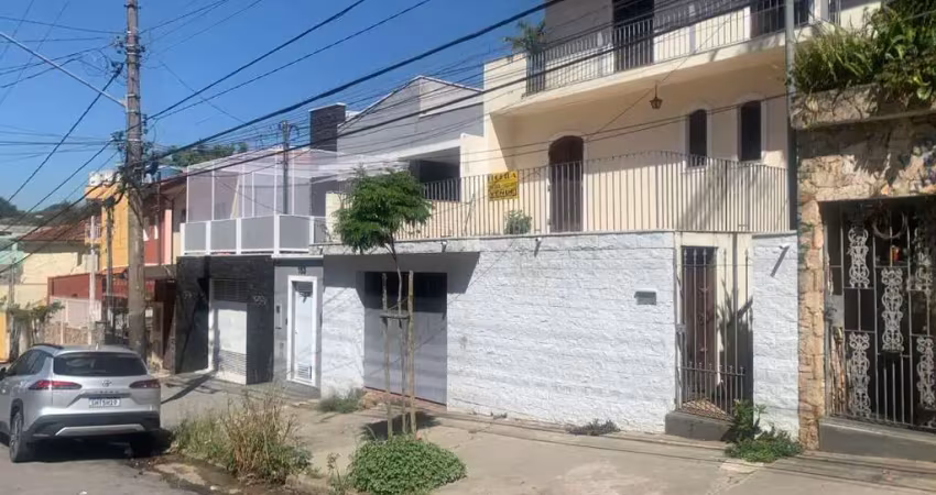 Casa térrea assibradada perto da usp  l ideal para renda com edícula e kitinet