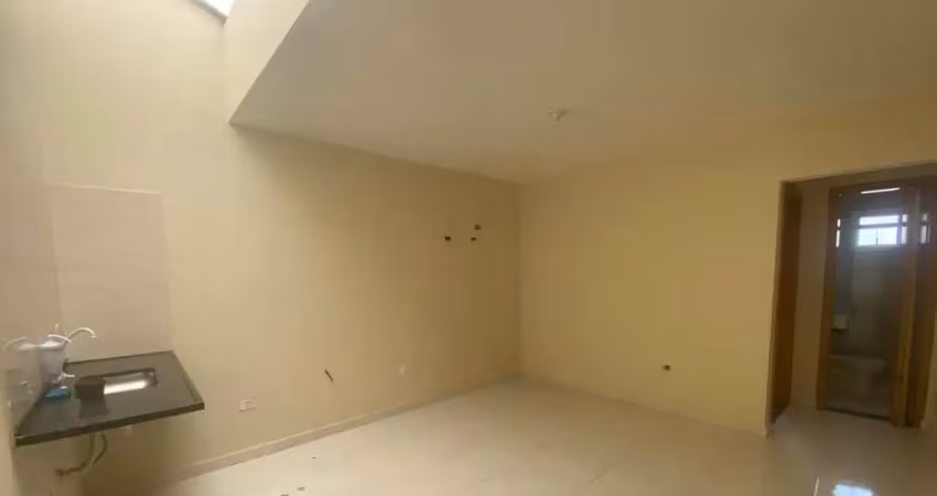 Kitnet reformada pronta pra morar na otacílio tomanik