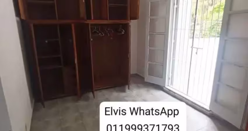 Casa em condomínio fechado com 3 quartos para alugar na Rua Antônio Devisate, Jardim Bonfiglioli, São Paulo