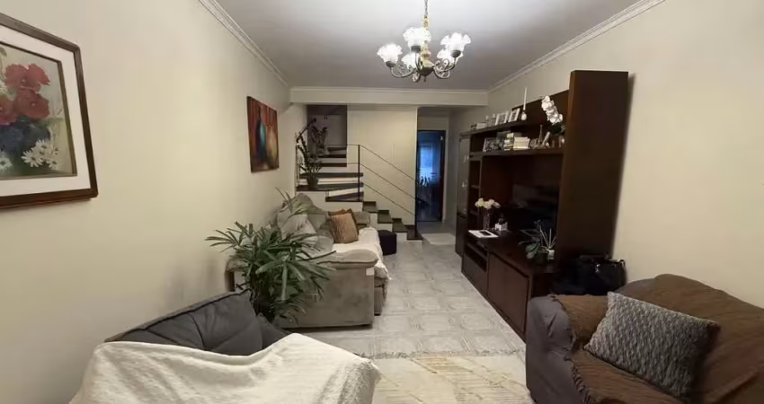 Casa em condomínio fechado com 2 quartos à venda na Rua José Maciel Neto, 24444, Jardim Maria Rosa, Taboão da Serra
