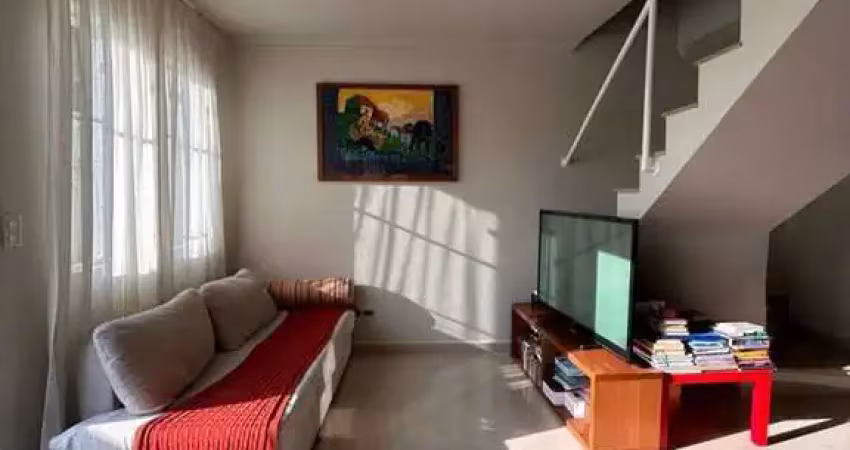 Sobrado-venda 121m²  03 quartos sendo uma suíte e duas vagas -fl38