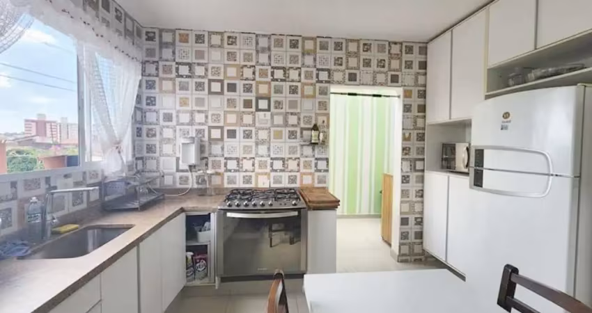 Casa em condomínio fechado com 2 quartos para alugar na Rua Carlos Chambelland, 888, Jardim Santos Dumont, São Paulo