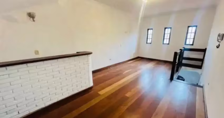 Casa sobrado para alugar 3 quartos - vila universitária - fl56