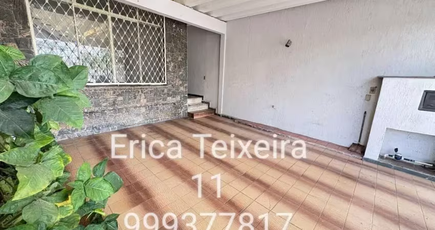 Casa em condomínio fechado com 2 quartos para alugar na Rua Cânio Rizzo, 244, Jardim Trussardi, São Paulo