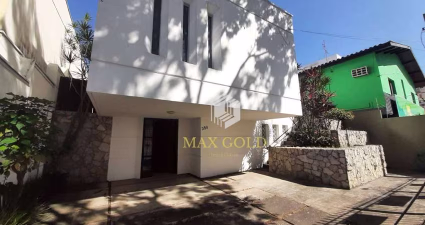 Casa com 3 dormitórios para alugar, 210 m² por R$ 5.731,54/mês - Centro - Taubaté/SP